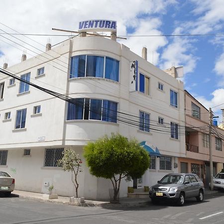 Hotel Ventura Ріобамба Екстер'єр фото