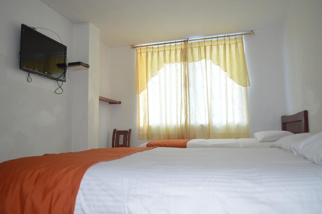 Hotel Ventura Ріобамба Екстер'єр фото