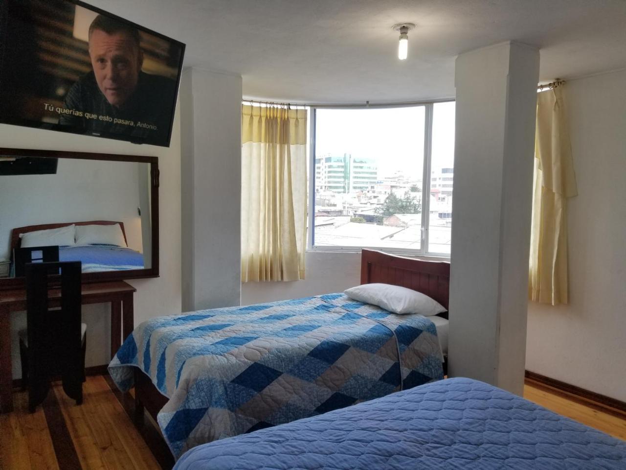 Hotel Ventura Ріобамба Екстер'єр фото